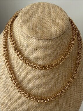 Timeless D’Orlan Gold Tone Chain Necklace